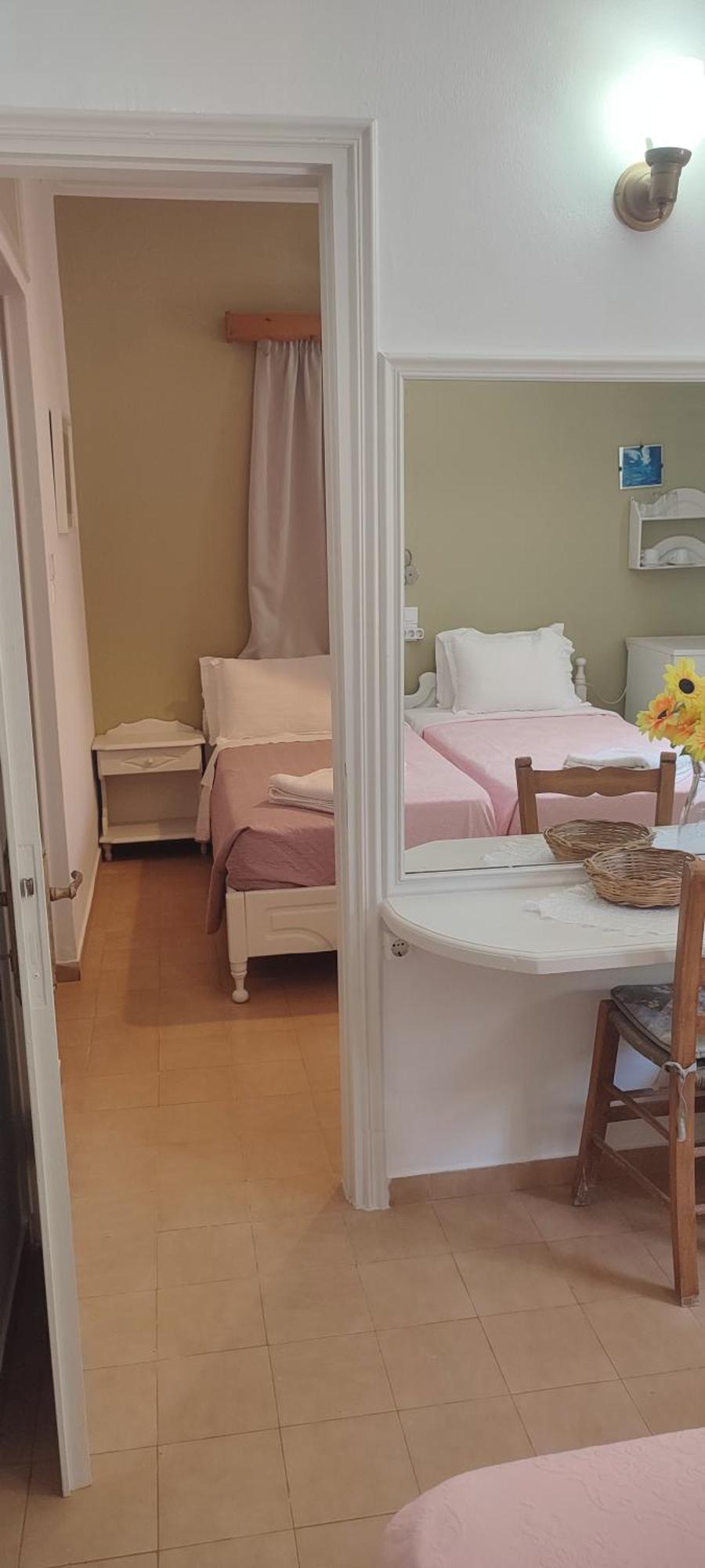 Krinelos Rooms Skála Eresoú Eksteriør bilde